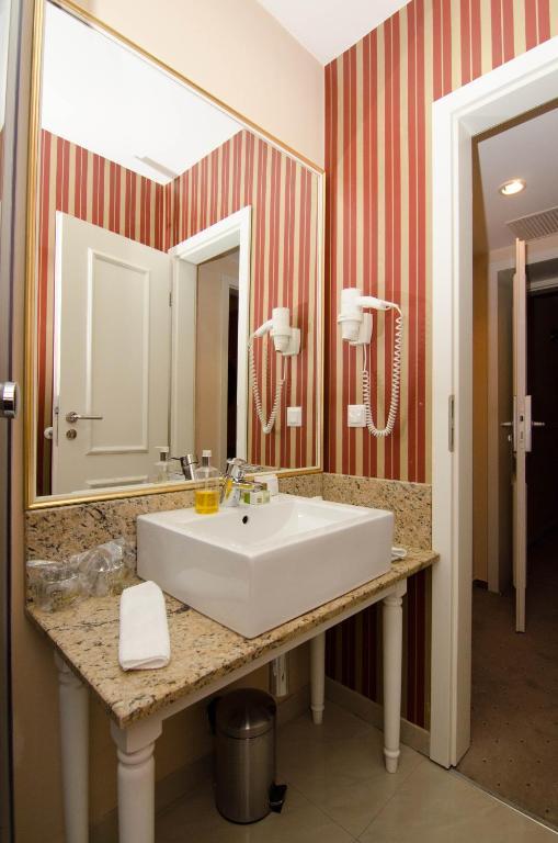 Boutique Monaco Bukarest